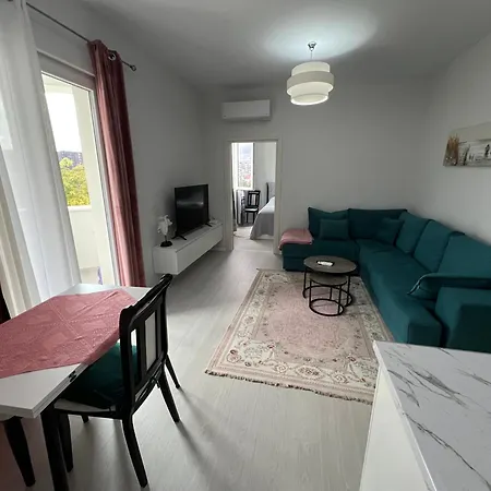 Apartmán Maisonnova Deluxe 1 Tirana