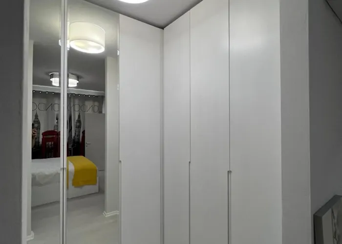 Maisonnova Deluxe * Tiran