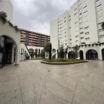 Maisonnova Deluxe 1 Lägenhet Tirana