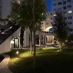 Lägenhet Maisonnova Deluxe 1 *