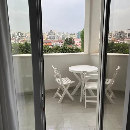 Maisonova Deluxe *