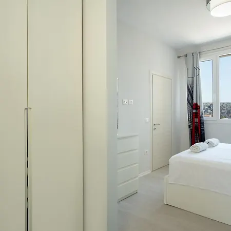 Maisonnova Deluxe 1 شقة