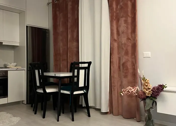 Maisonnova Deluxe * Tirana