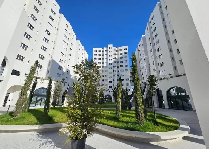 Maisonnova Deluxe Apartment *